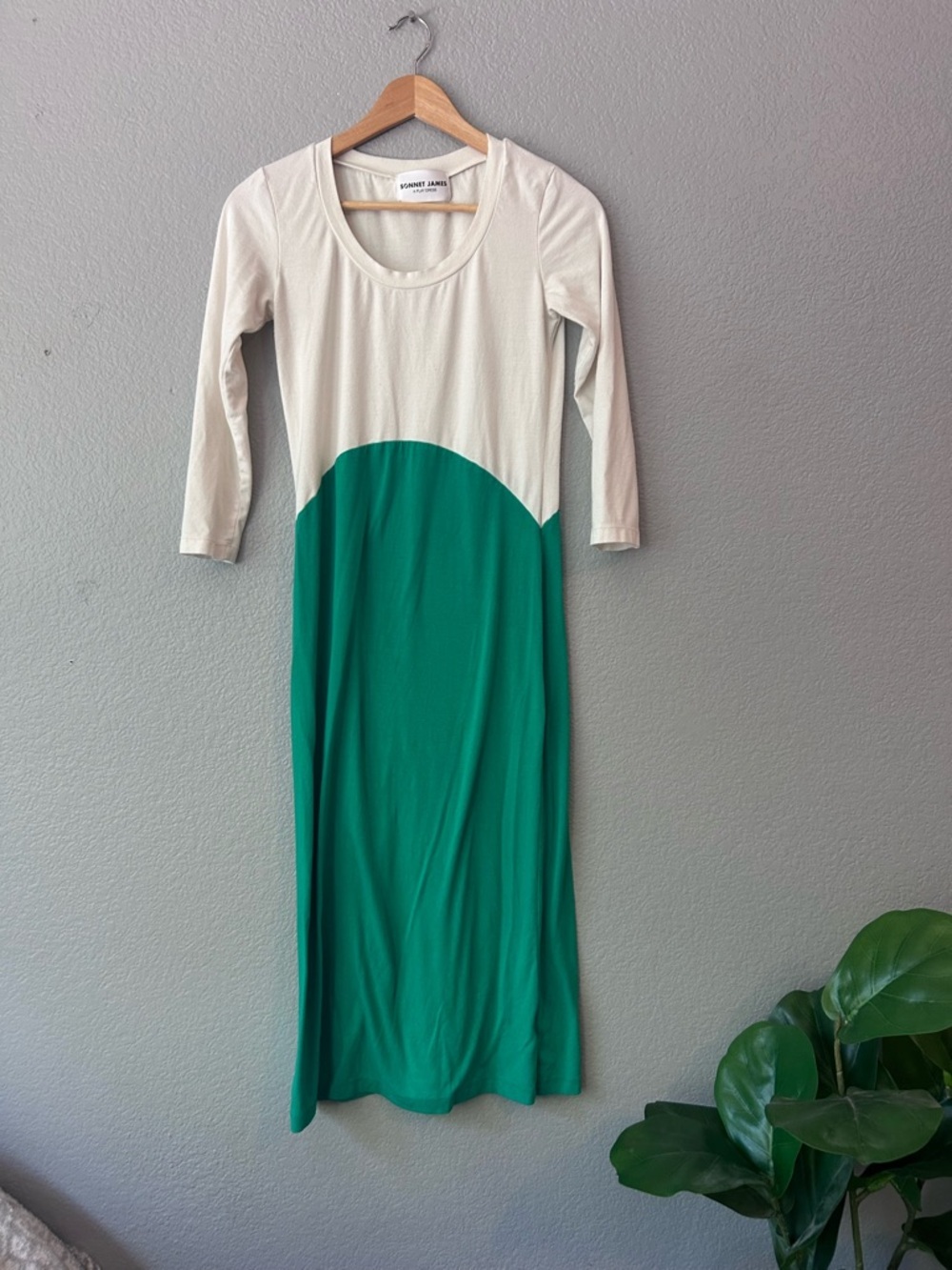 Rare Sonnet James Scoop-Neck Two-Tone White and Green Maxi Dress | Coastal Fun